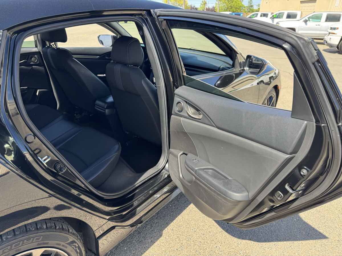 Used 2021 Honda Civic Sport image 17