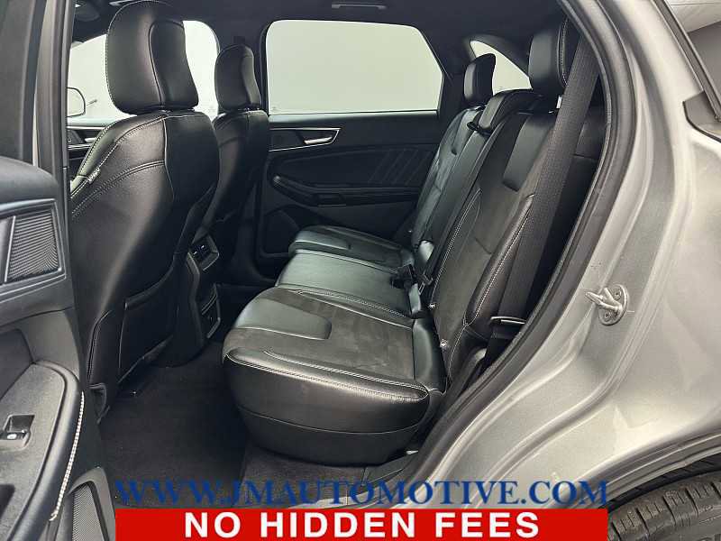 Used 2023 Ford Edge ST image 14