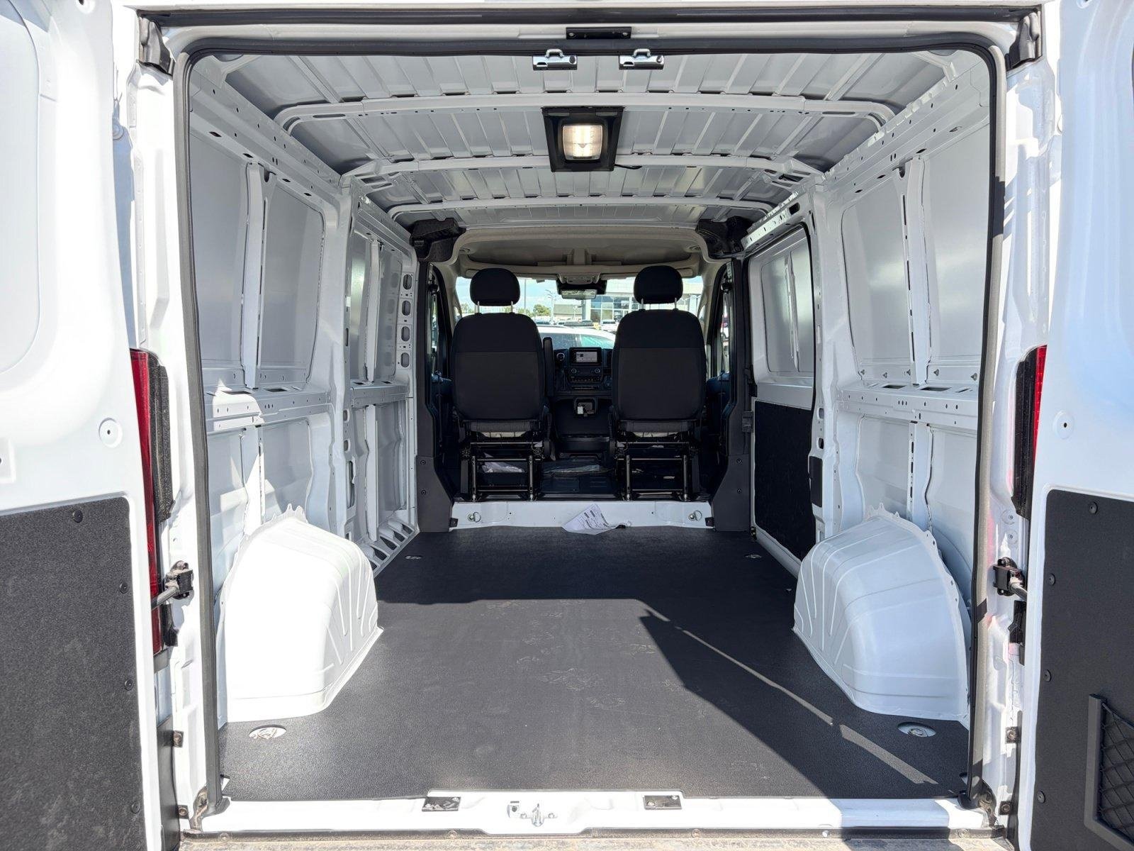 New 2026 RAM ProMaster 1500 w/ Convenience Group FWD image 35