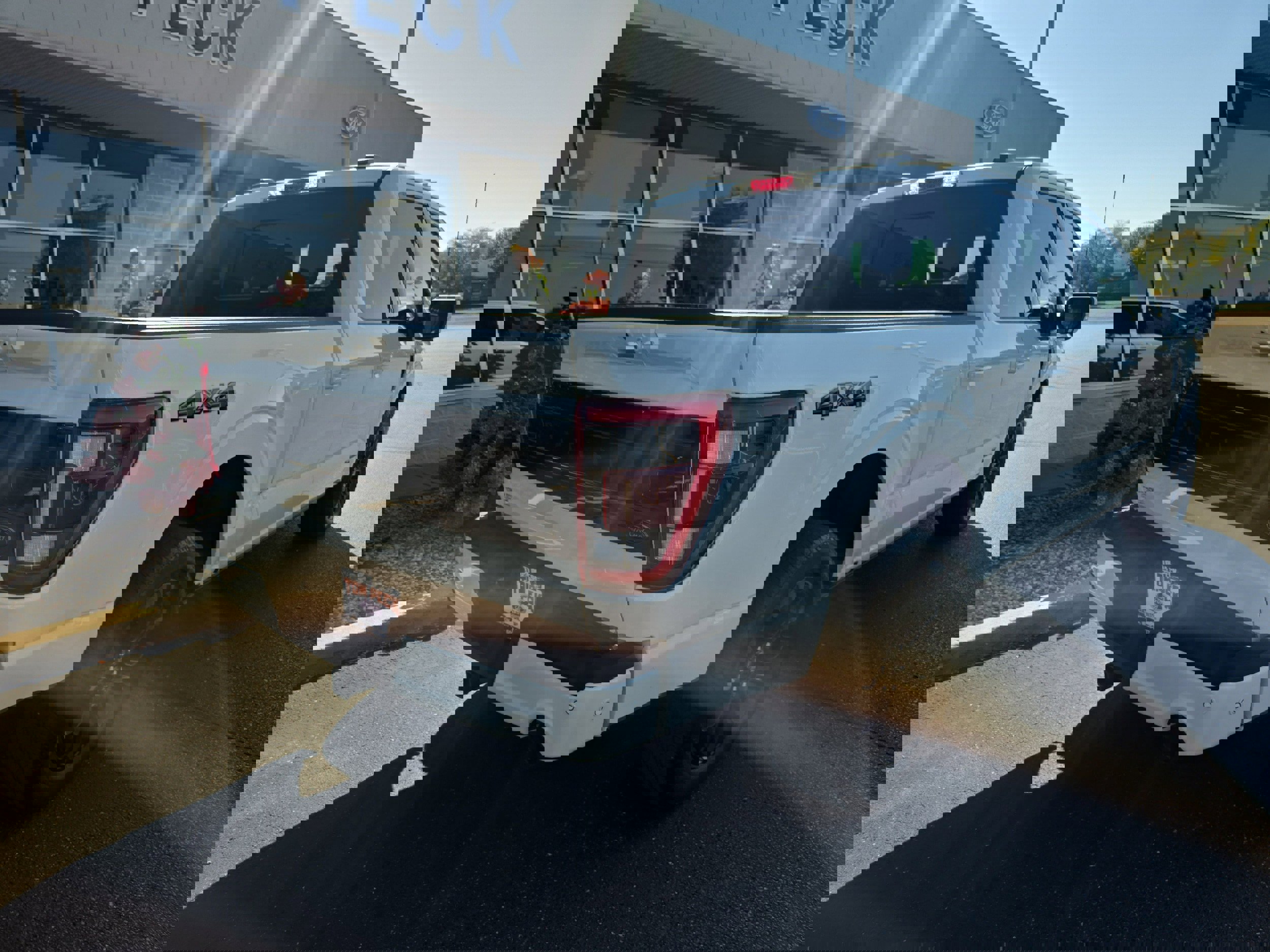 Used 2023 Ford F150 Platinum w/ Equipment Group 701A High image 2