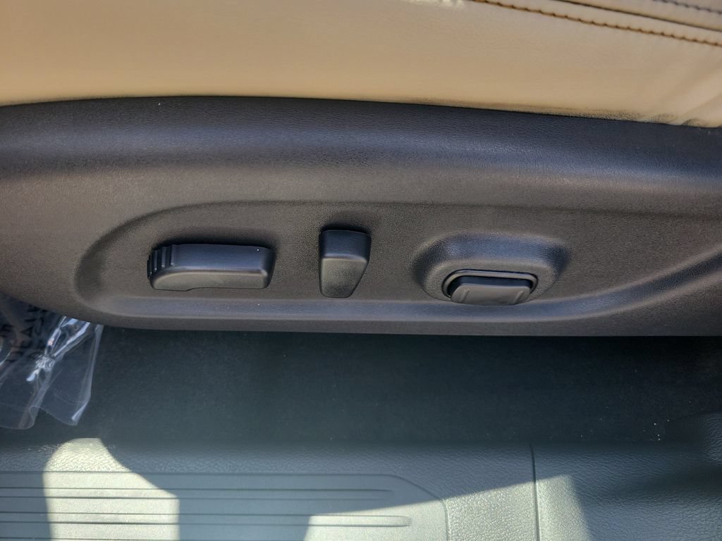 Certified 2022 Nissan Murano Platinum w/ Cargo Package FWD image 17