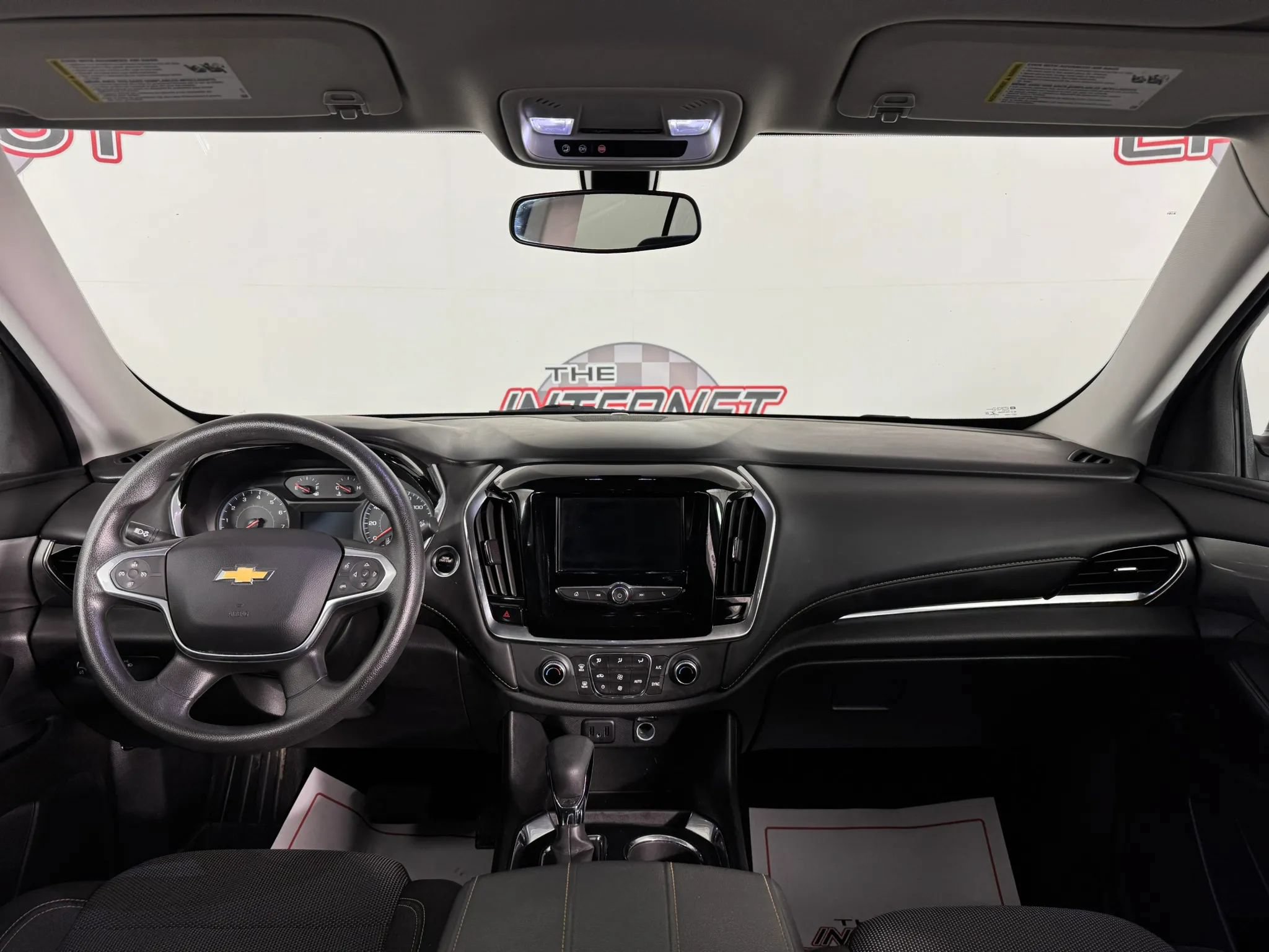 Used 2021 Chevrolet Traverse LS w/ LPO, Floor Liner Package FWD image 11