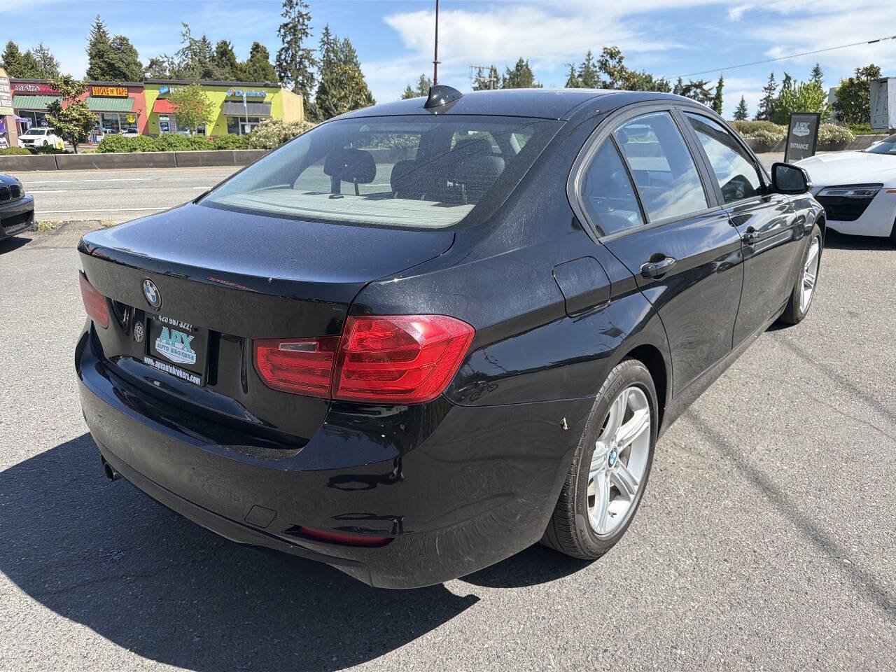 Used 2013 BMW 328i Sedan RWD image 7