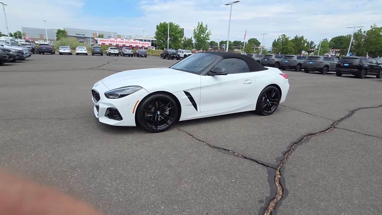 Used 2026 BMW Z4 sDrive30i RWD image 4