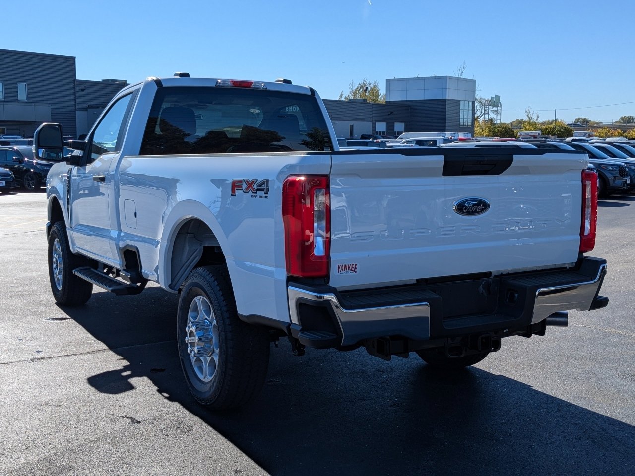 New 2025 Ford F350 XLT w/ FX4 Off-Road Package image 5