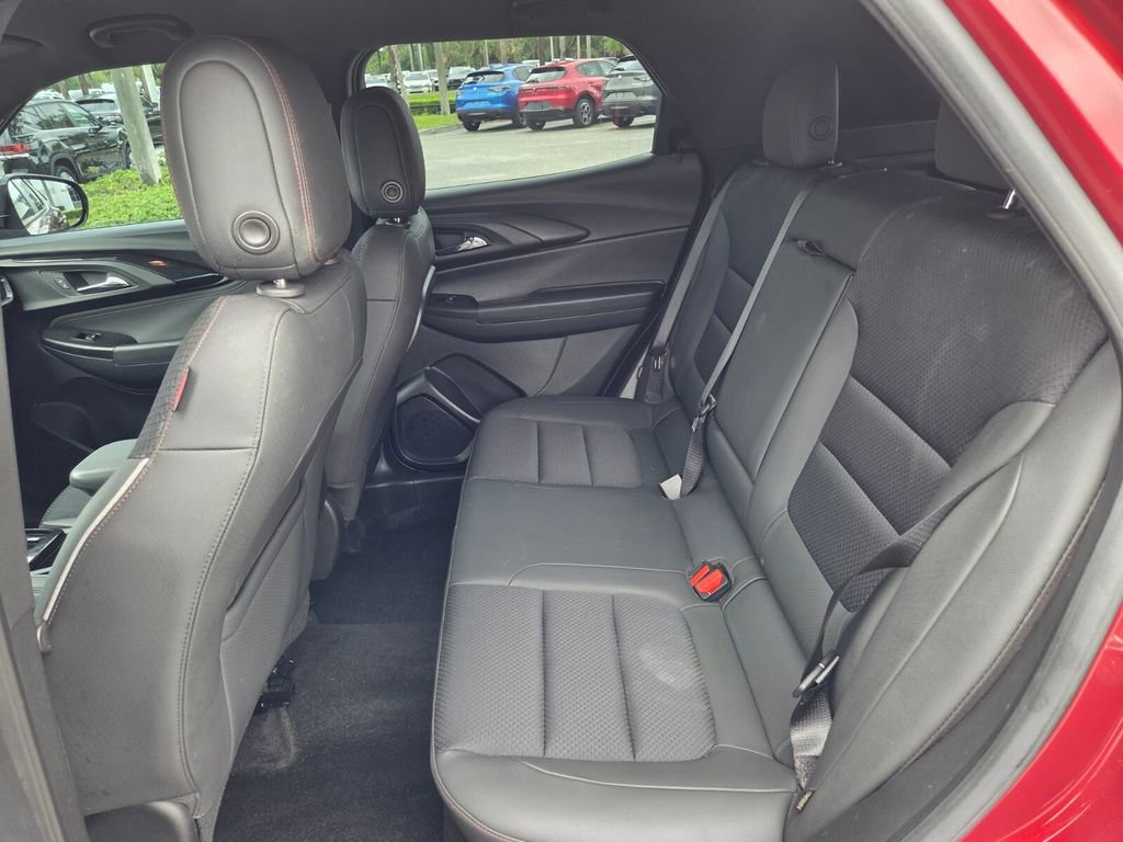 Used 2023 Chevrolet TrailBlazer RS w/ Convenience Package image 25