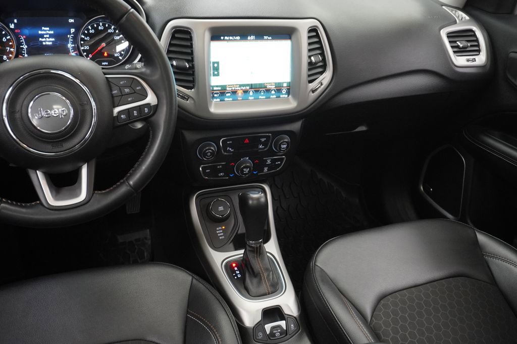 Certified 2020 Jeep Compass Latitude image 25