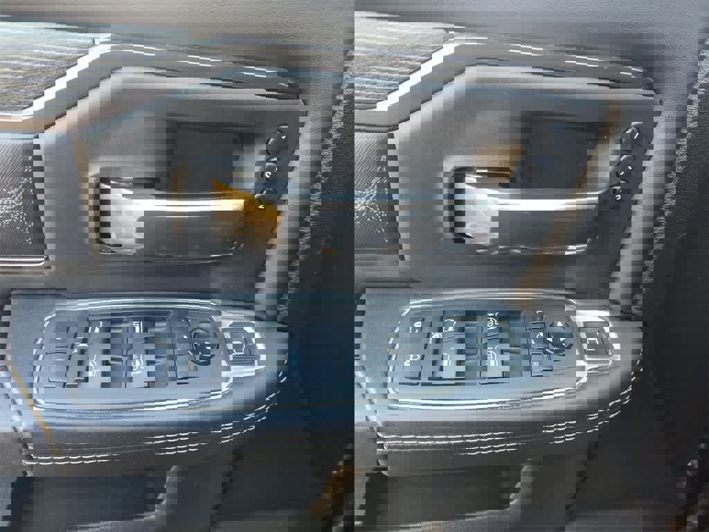 Used 2021 RAM 3500 Limited image 13