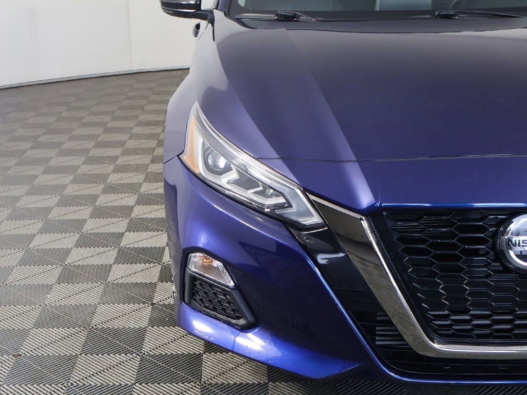 Used 2022 Nissan Altima 2.0 SR image 12