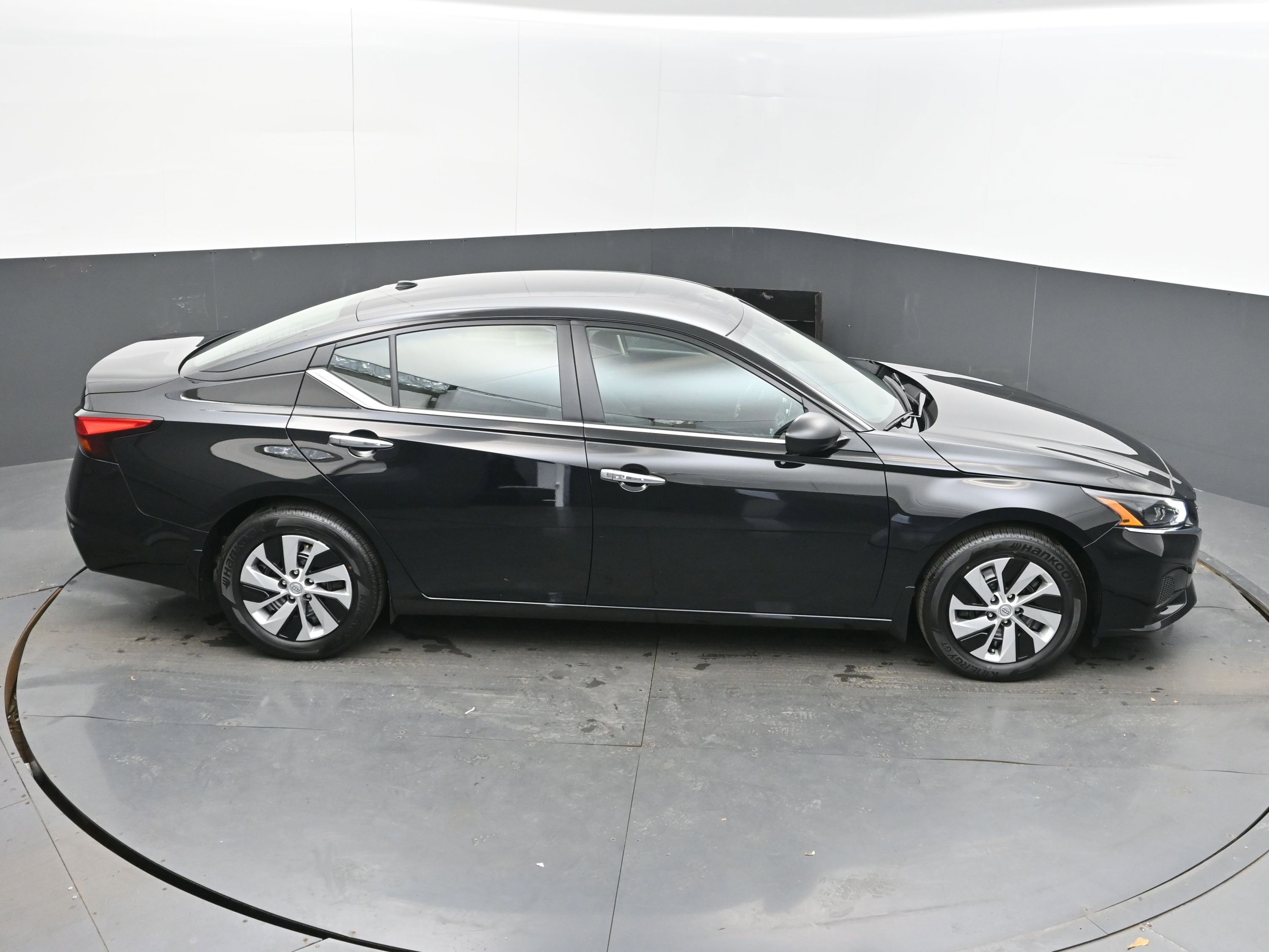 Certified 2025 Nissan Altima 2.5 S image 36