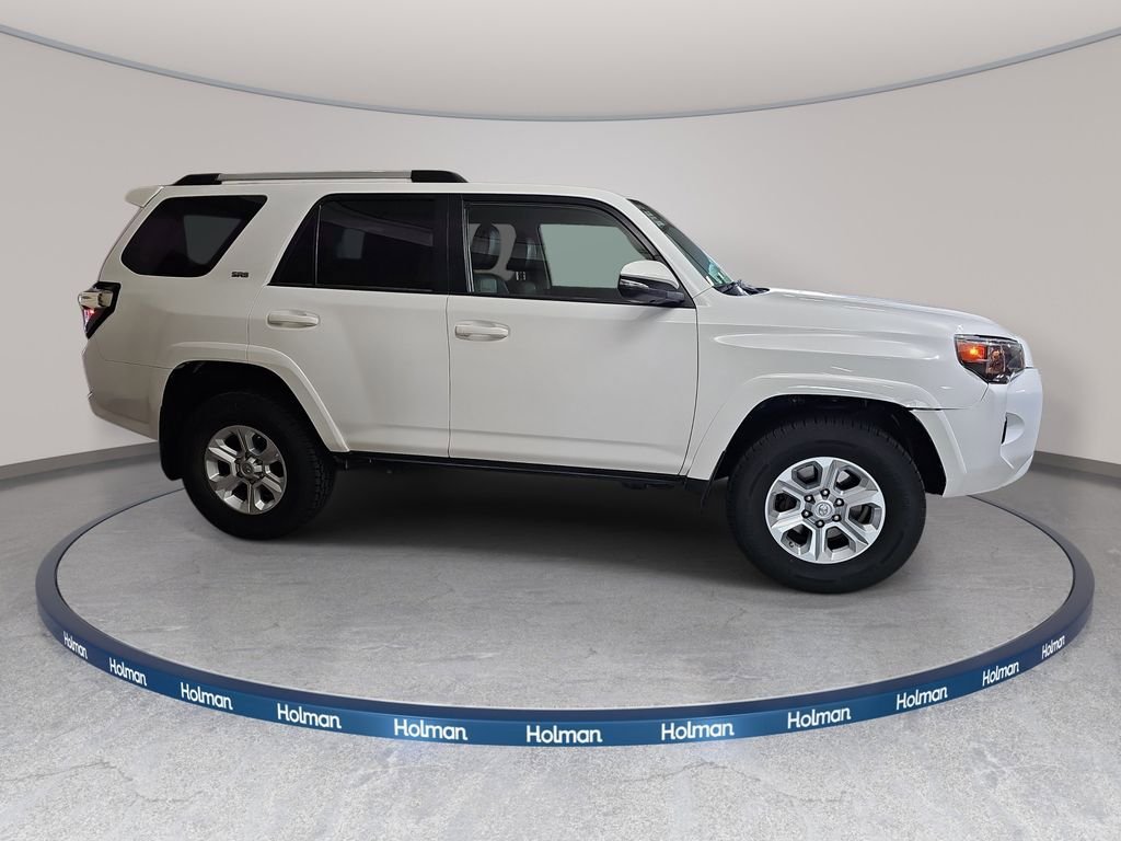 Used 2019 Toyota 4Runner SR5 Premium AWD/4WD image 5