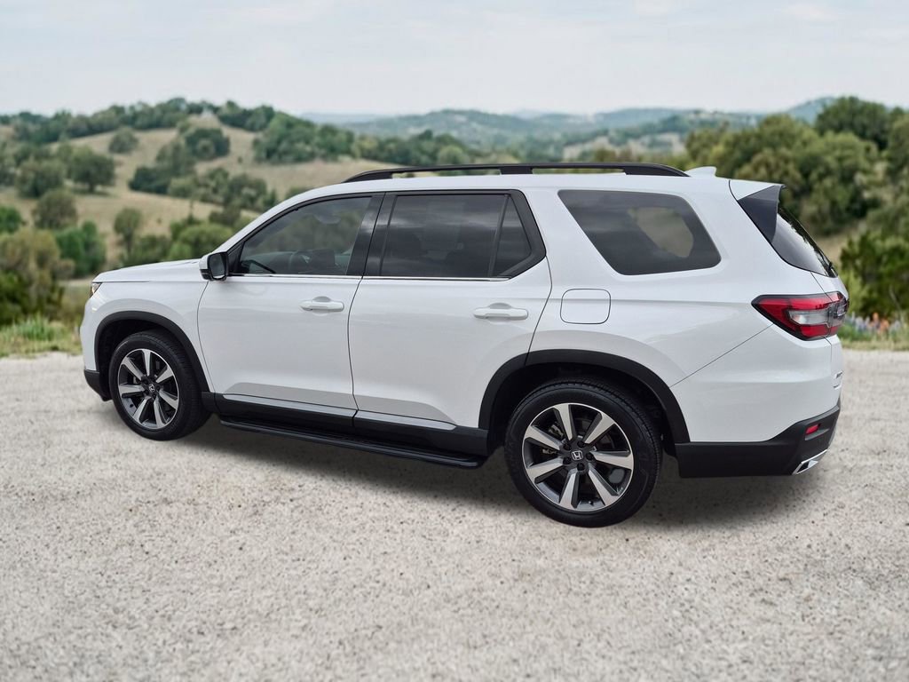 Used 2024 Honda Pilot Elite image 7