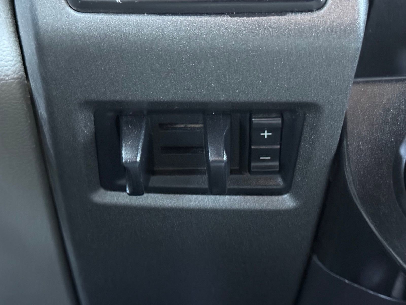 Used 2017 Ford F250 XL w/ Power Equipment Group image 18