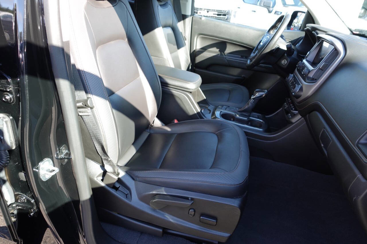 Used 2022 GMC Canyon AT4 image 36