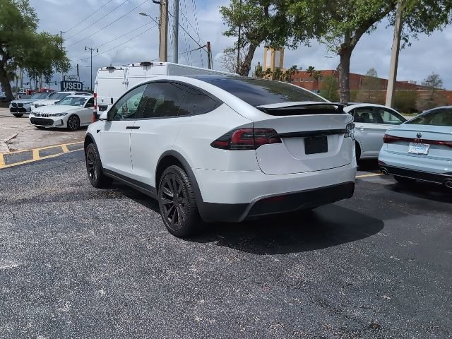 Used 2022 Tesla Model X image 4