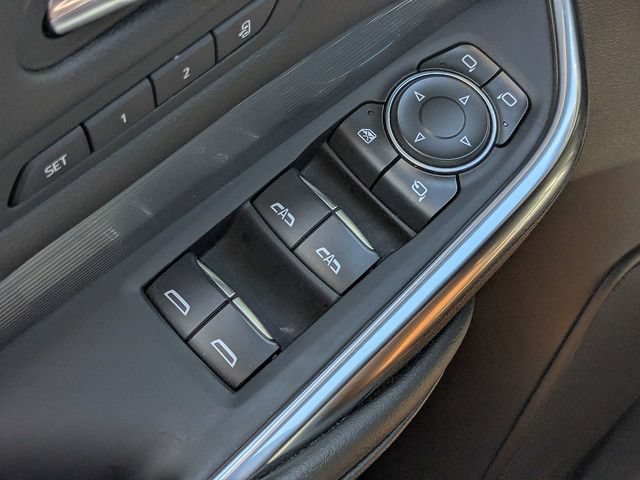 Certified 2025 Cadillac XT4 Premium Luxury FWD image 22