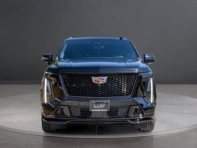 Used 2026 Cadillac Escalade V AWD/4WD image 10
