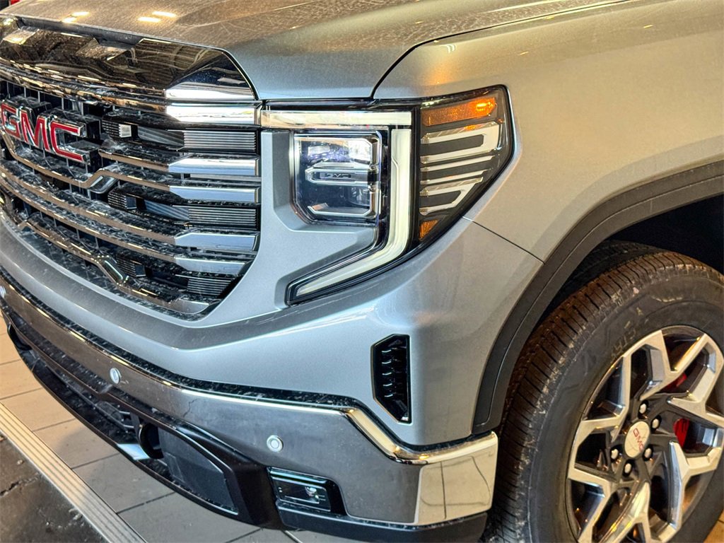New 2026 GMC Sierra 1500 SLT w/ SLT Premium Plus Package image 45