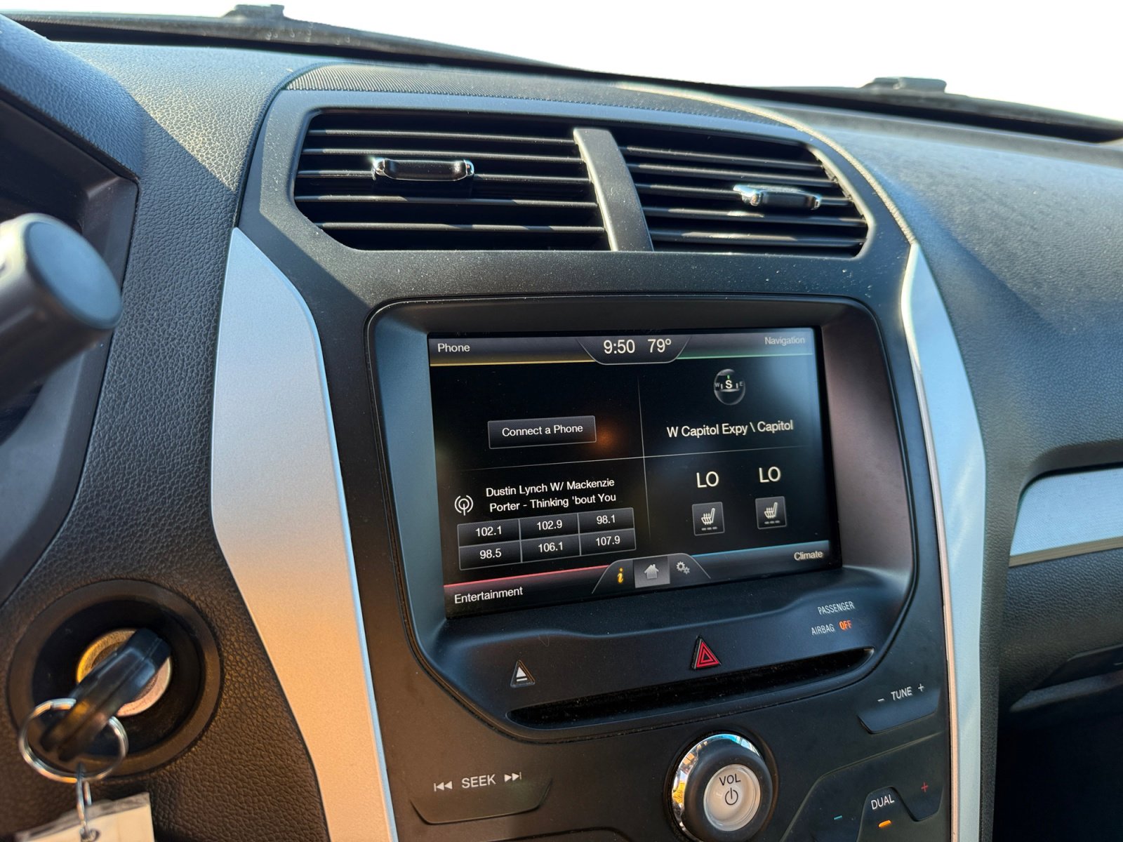 Used 2015 Ford Explorer XLT w/ Equipment Group 202B image 12