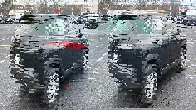 New 2026 Toyota Corolla Cross L image 28