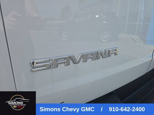 Used 2025 GMC Savana 3500 RWD image 23