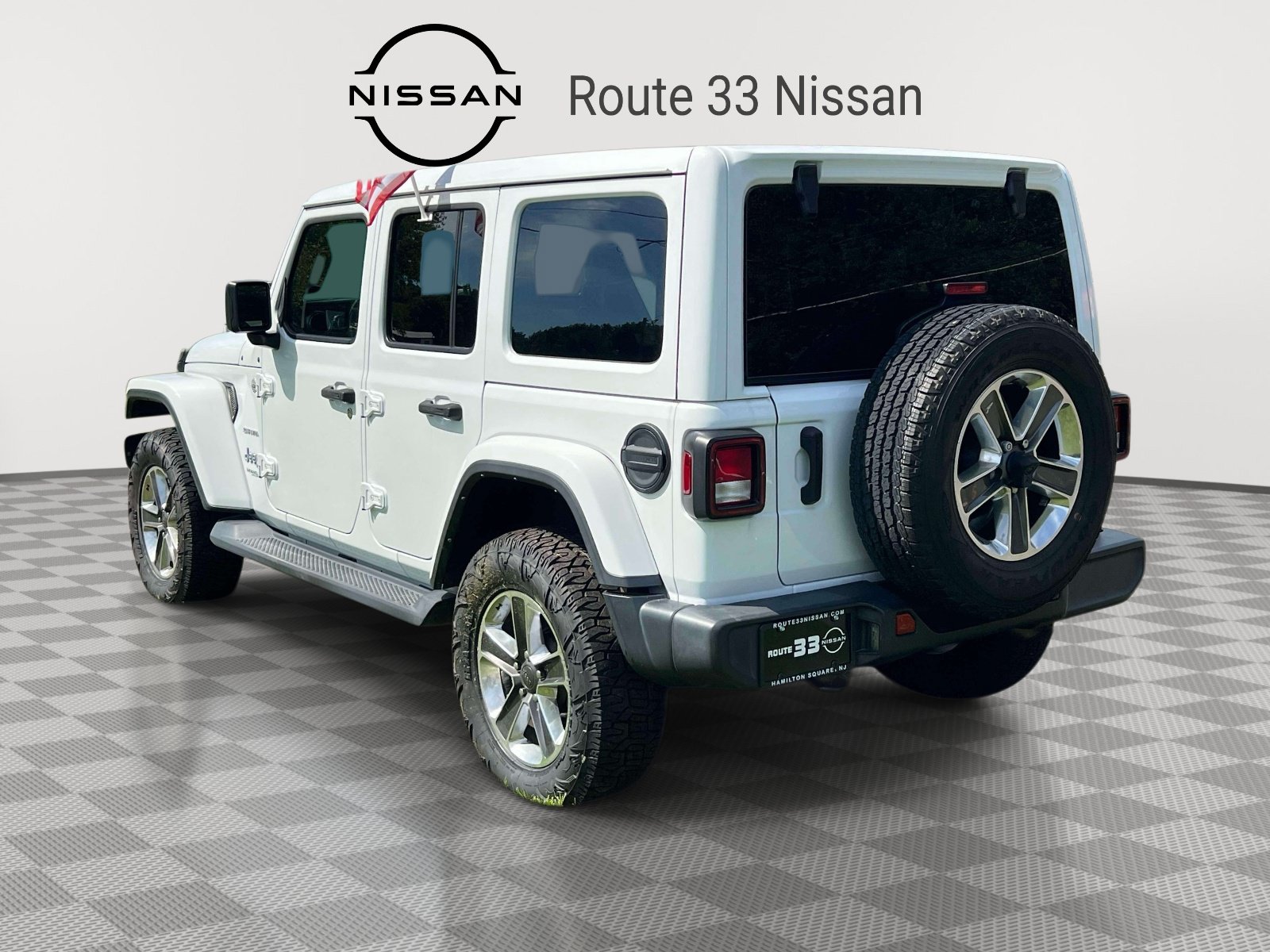 Used 2022 Jeep Wrangler Unlimited Sahara w/ Cold Weather Group AWD/4WD image 3