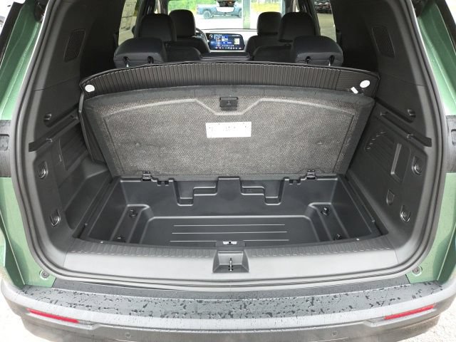 New 2027 Chevrolet Traverse LT w/ Midnight/Sport Edition AWD/4WD image 49