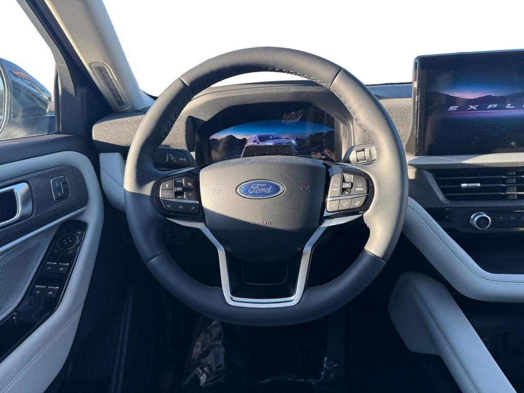 New 2026 Ford Explorer Platinum w/ LUX Leather Package image 13