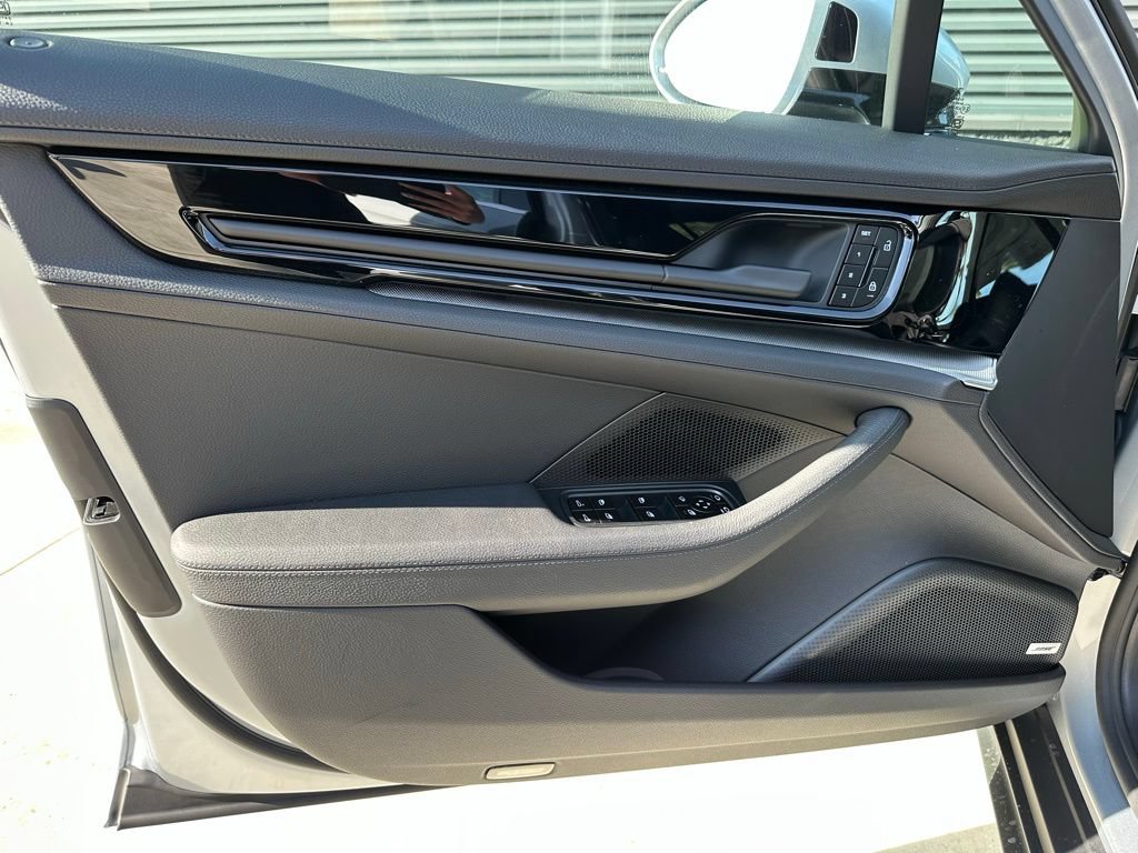Certified 2026 Porsche Panamera RWD image 18