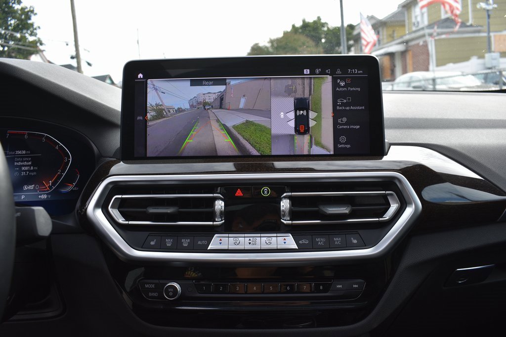 Used 2024 BMW X4 xDrive30i image 18