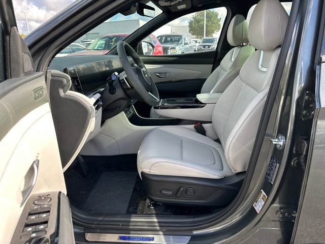 New 2025 Hyundai Tucson Limited image 9