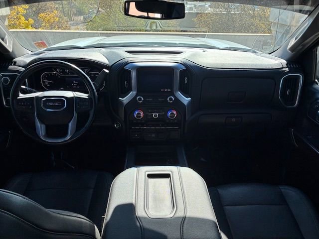 Used 2021 GMC Sierra 1500 SLT w/ SLT Premium Package AWD/4WD image 15