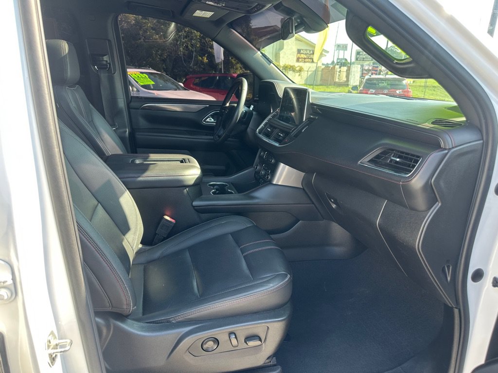 Used 2022 Chevrolet Tahoe RST w/ Luxury Package RWD image 23
