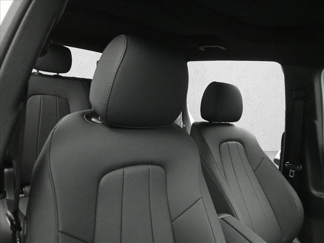 New 2026 Mercedes-Benz GLB 250 4MATIC image 27