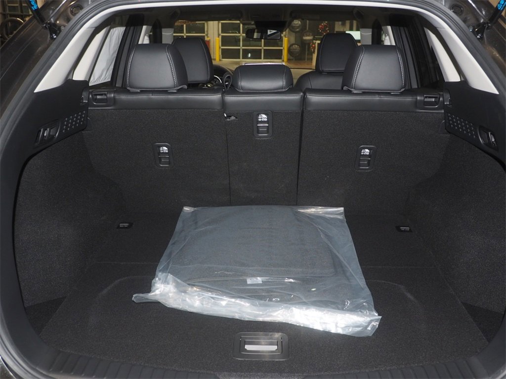 New 2025 MAZDA CX-5 AWD 2.5 S w/ Select Package image 3