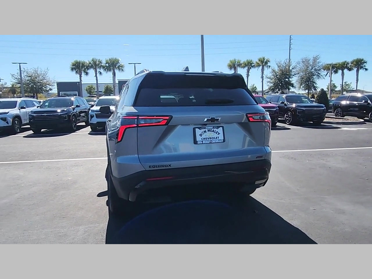New 2026 Chevrolet Equinox RS w/ Convenience Package III FWD image 17