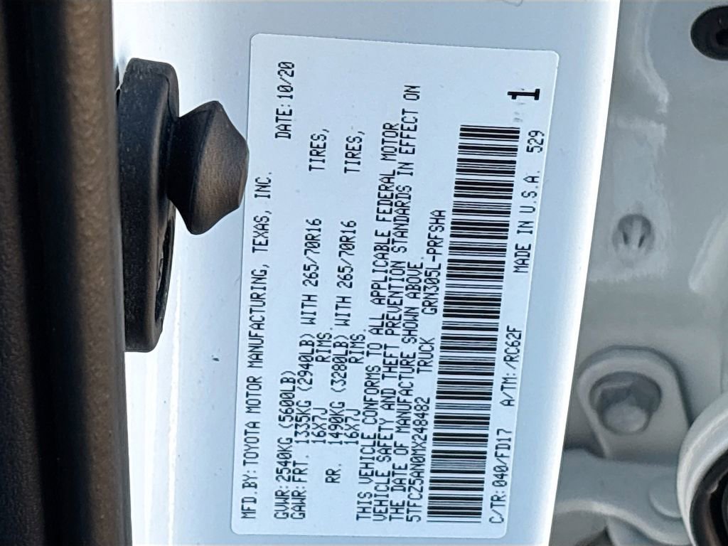 Used 2021 Toyota Tacoma TRD Off-Road image 29