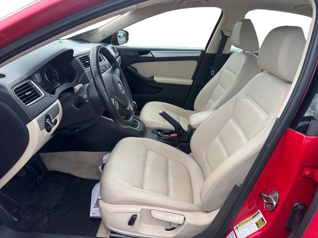 Used 2014 Volkswagen Jetta SE FWD image 10