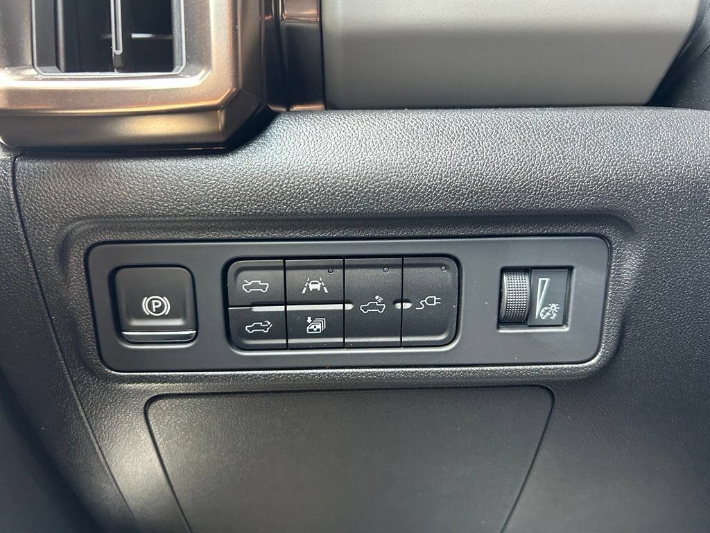 Used 2025 GMC Hummer EV 3X AWD/4WD image 57