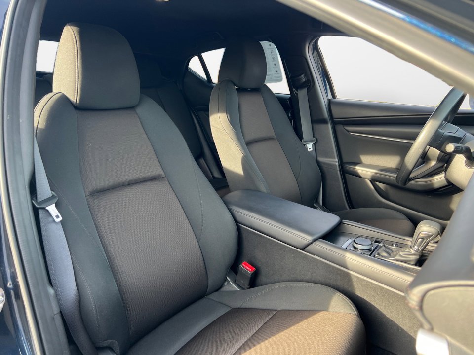 Certified 2022 MAZDA MAZDA3 s image 9