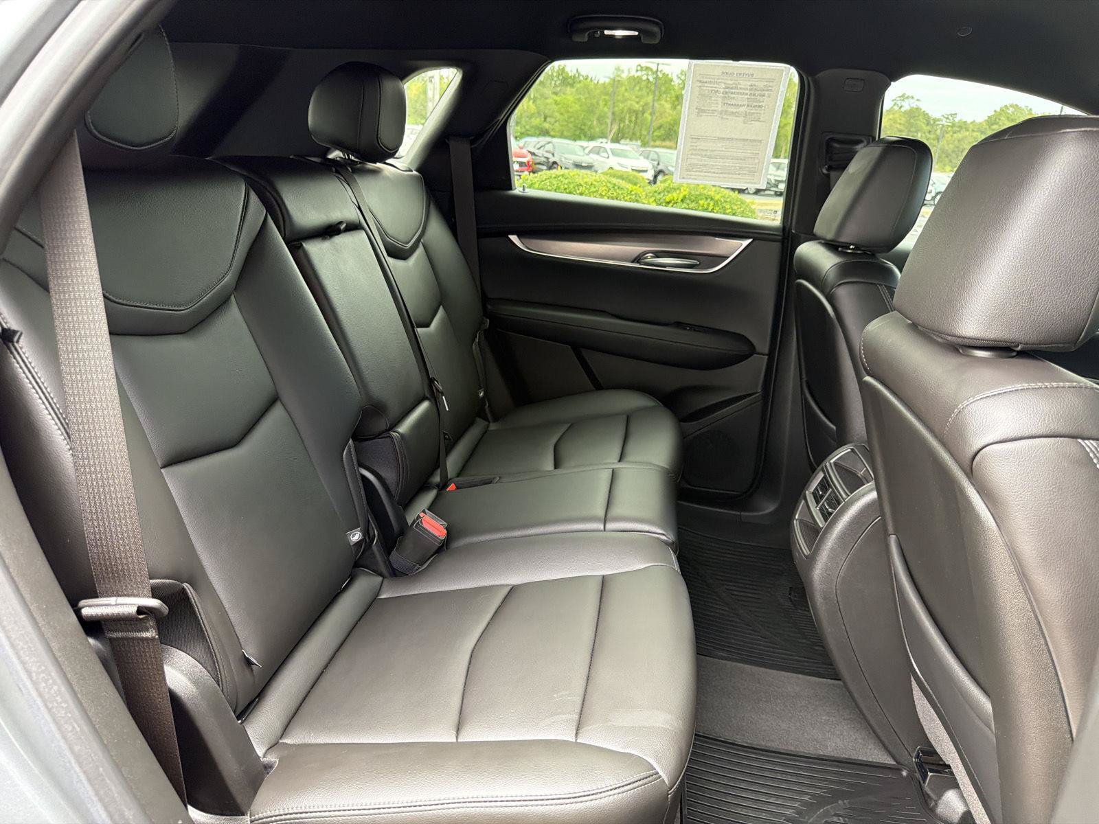Used 2022 Cadillac XT5 Luxury AWD/4WD image 38