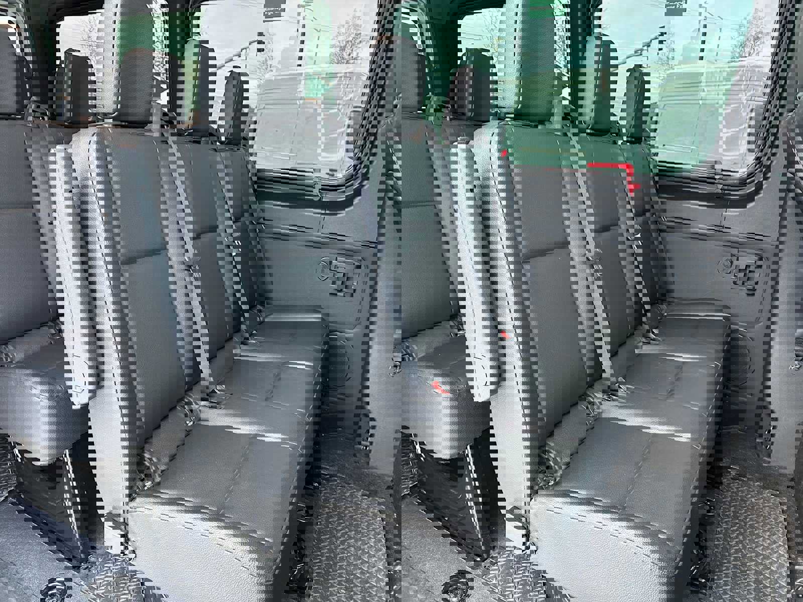 Used 2021 Freightliner Sprinter 2500 image 13