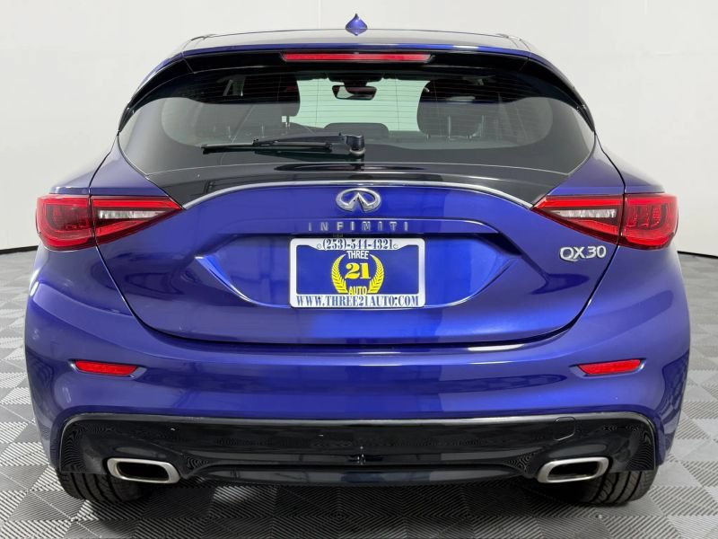 Used 2017 INFINITI QX30 FWD image 59