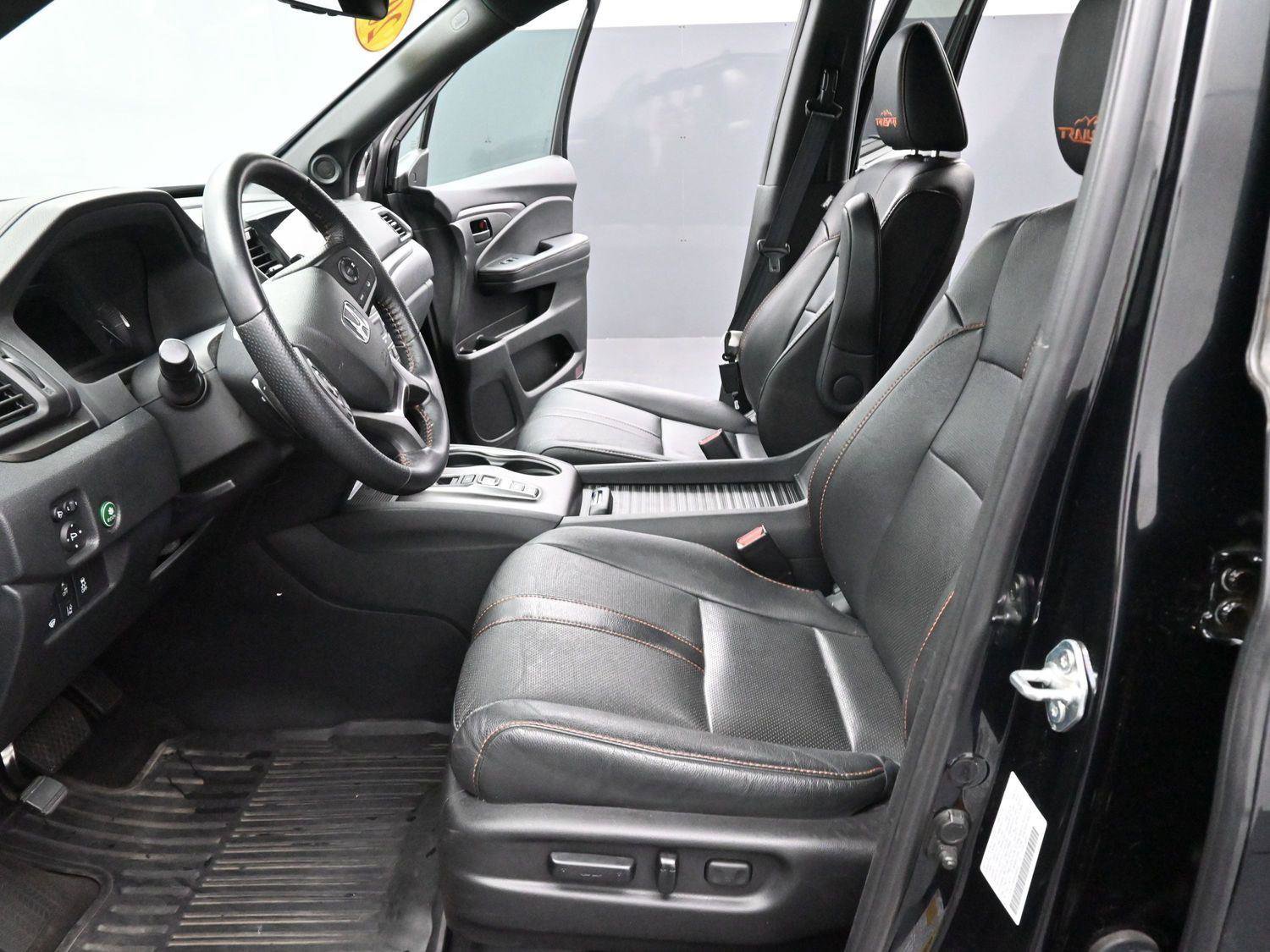 Used 2022 Honda Passport TrailSport image 16