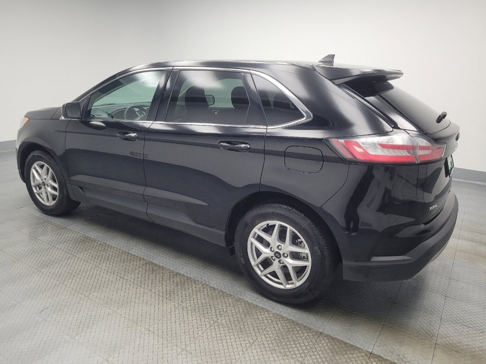 Used 2024 Ford Edge SEL image 3