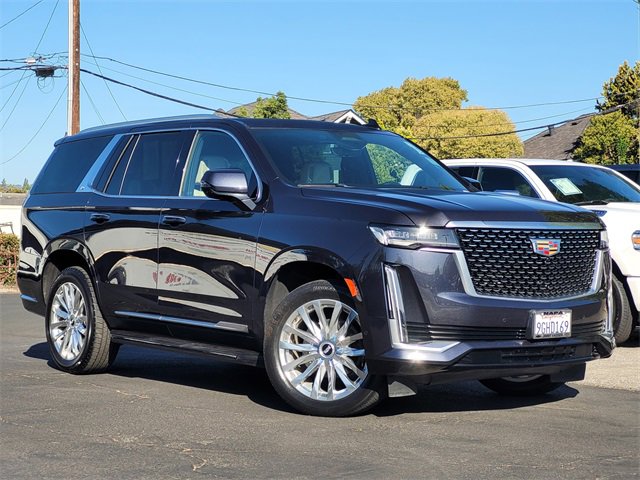 Used 2023 Cadillac Escalade Premium Luxury w/ Performance Package image 2