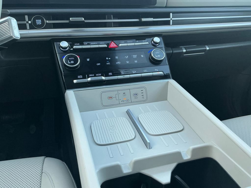 Used 2024 Hyundai Santa Fe SEL image 12