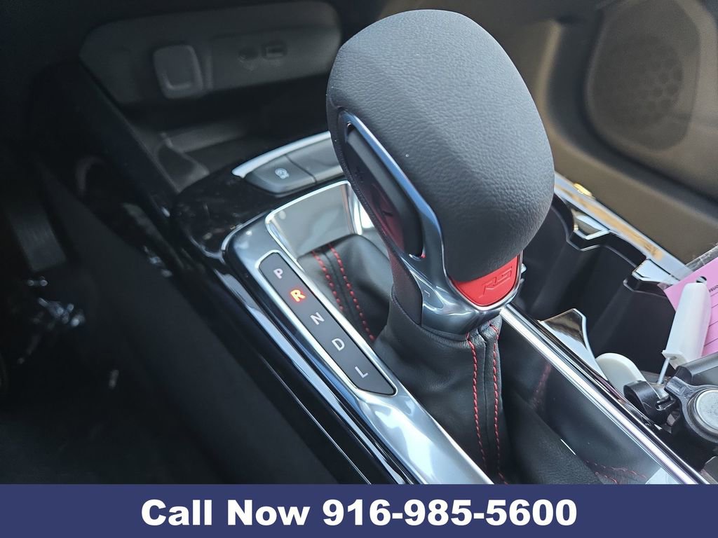 New 2026 Chevrolet Trax RS w/ Sunroof Package image 19