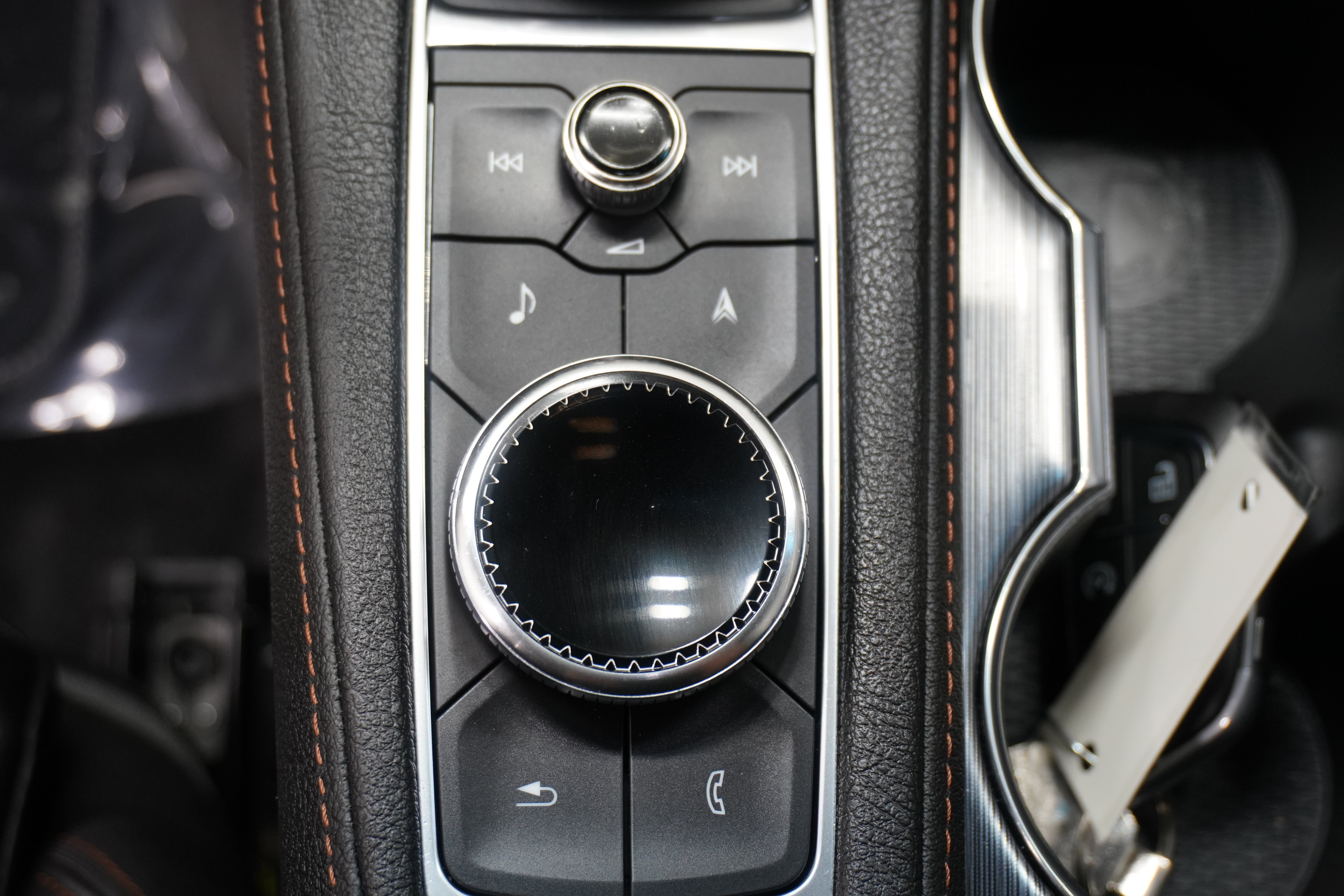 Used 2020 Cadillac CT4 V RWD image 26