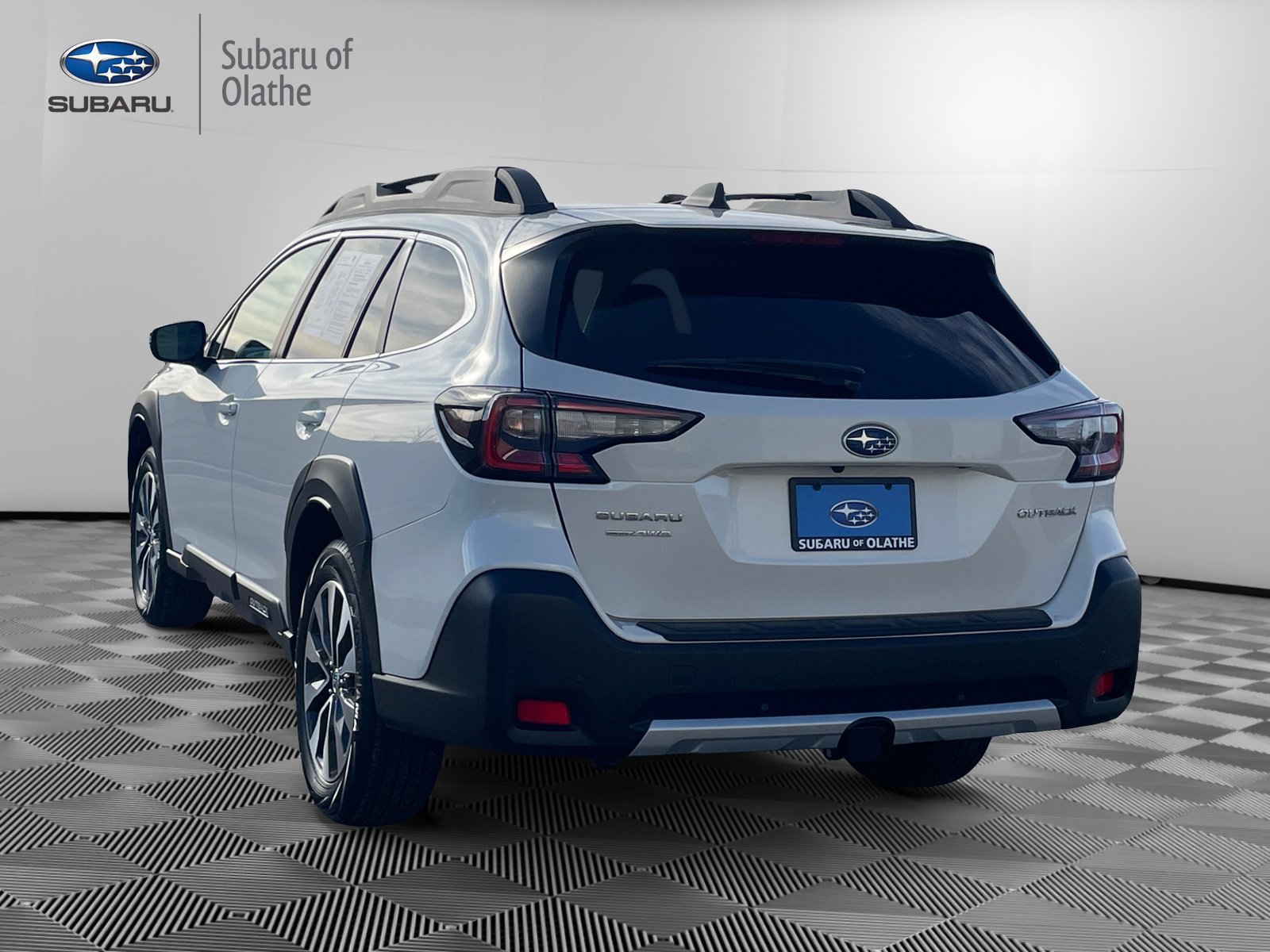 Certified 2024 Subaru Outback Limited image 8